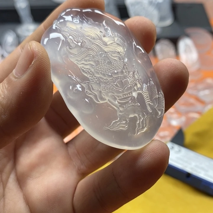 未镶嵌吊坠石英质玉