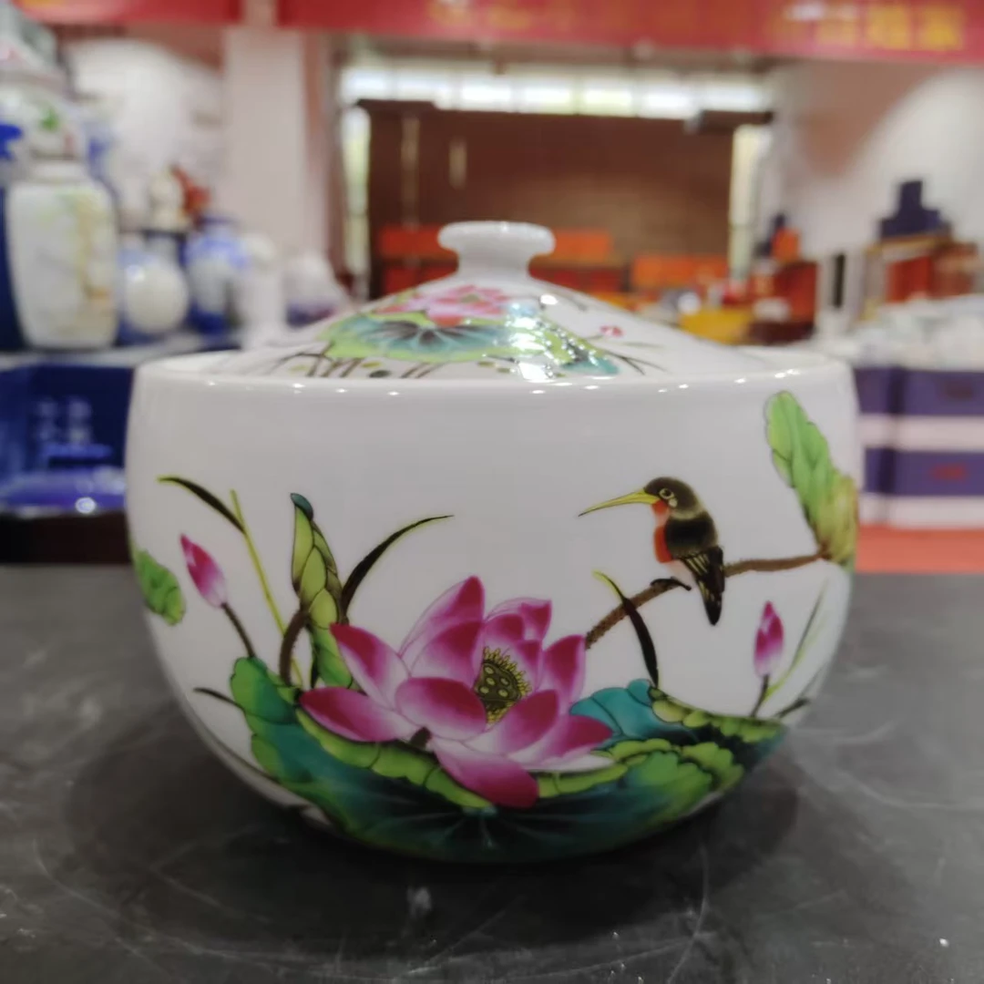 家和万事兴荷花储物罐(3斤)