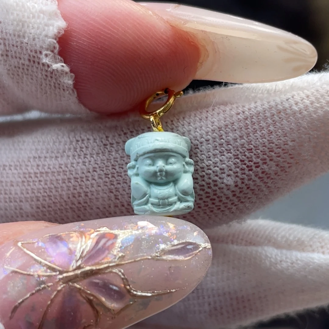 绿松石未镶嵌挂件