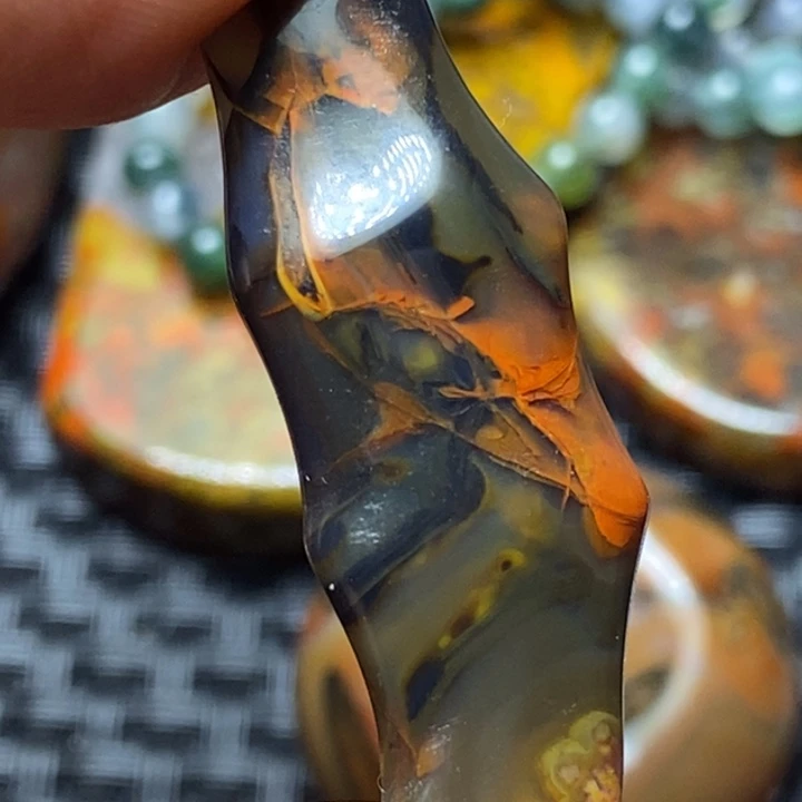 玛瑙/玉髓颈饰足铂镶嵌