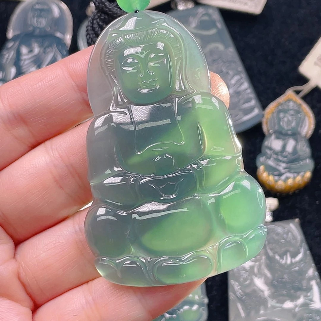 颈饰未镶嵌翡翠3，