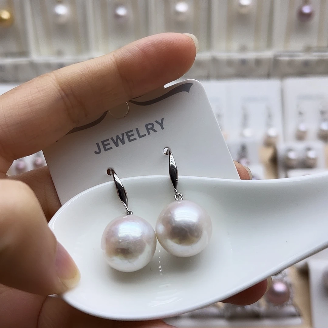 银S925镶嵌淡水珍珠耳饰14.5有纹理