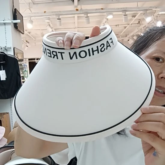 涤纶（聚酯纤维）英文字母空顶粉色