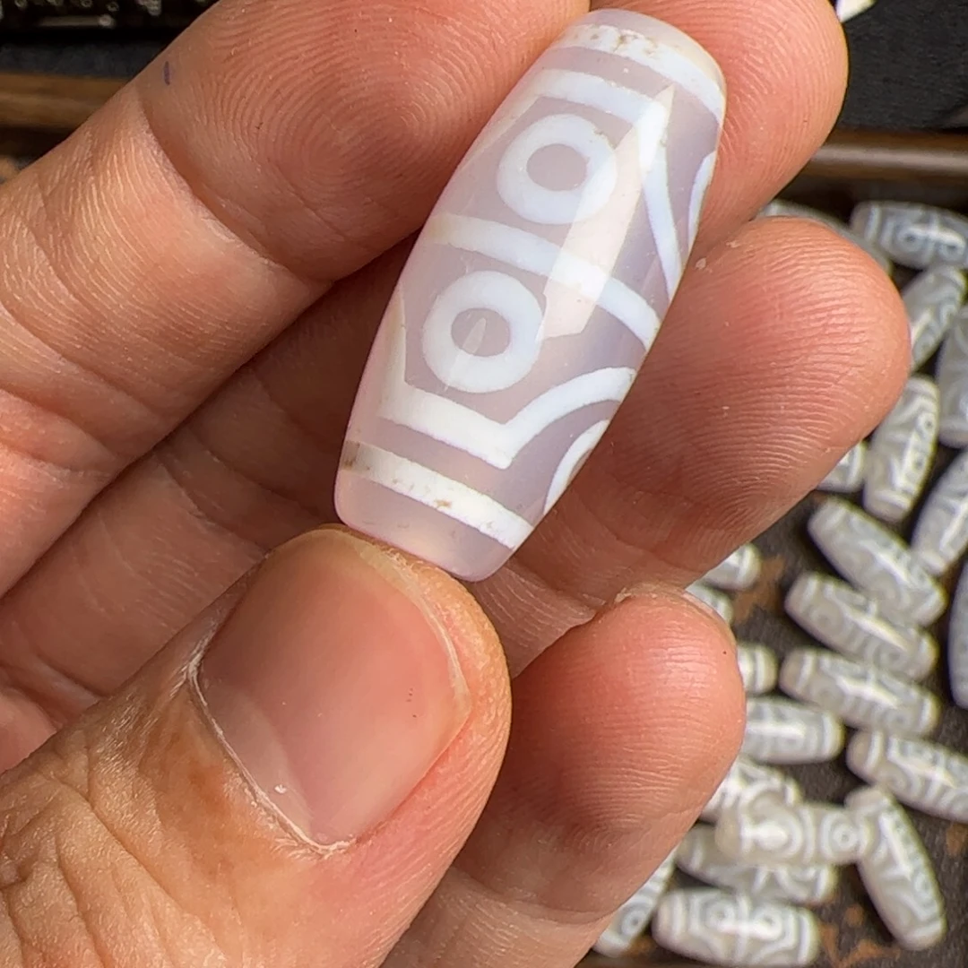 小***溪玛瑙/玉髓合金手串八眼