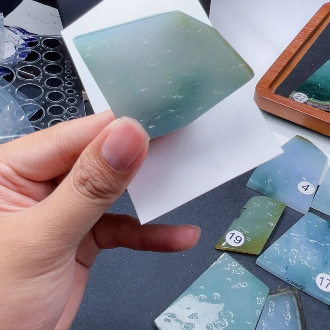 定制翡翠未镶嵌牌子料