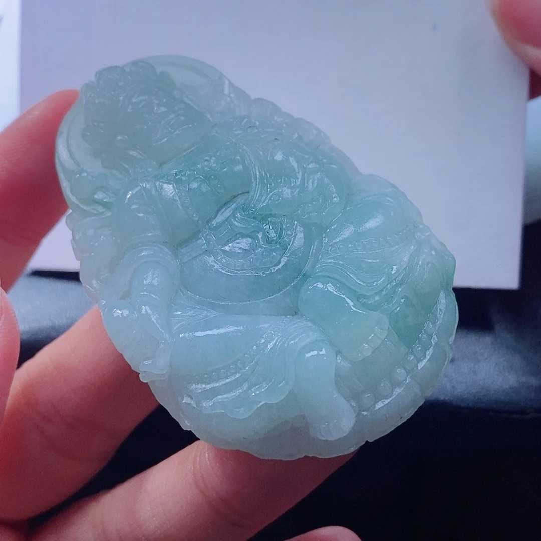 定制翡翠未镶嵌翡翠