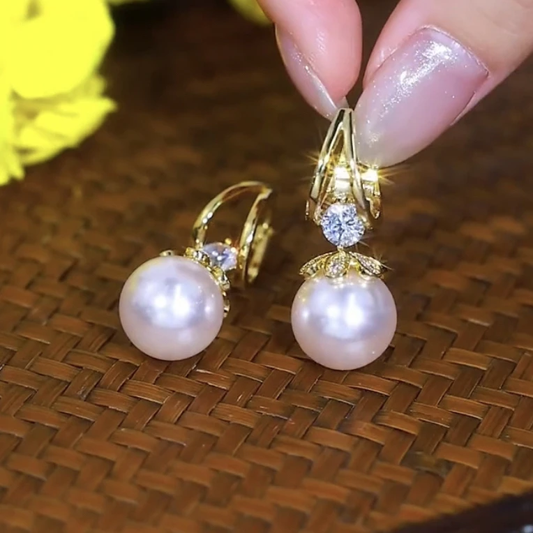 铜合金锆石耳饰 气质珍珠耳扣女轻奢时尚优雅百搭耳环法式耳饰