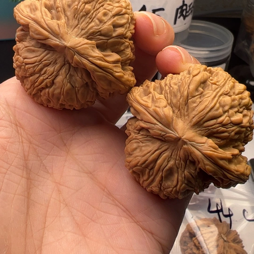 文玩核桃吊坠南疆44