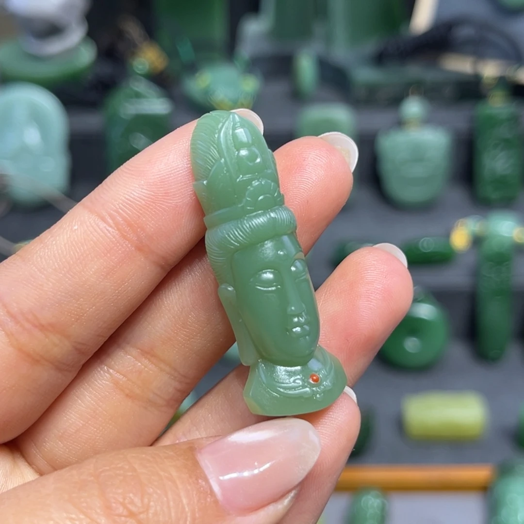 和田玉（碧玉）未镶嵌颈饰