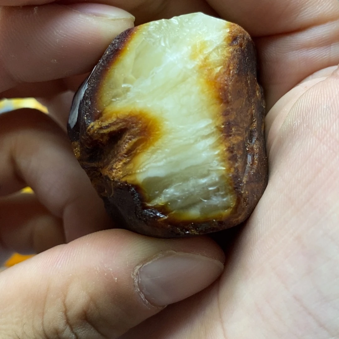 定制琥珀未镶嵌传世琥珀蜜蜡定制