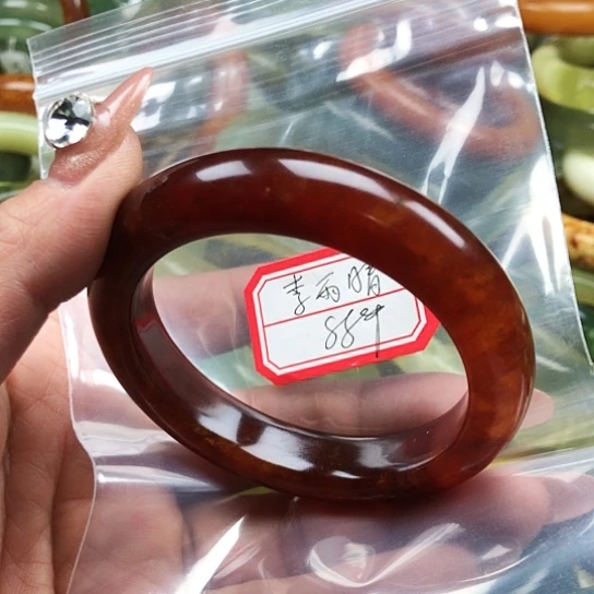 蛇纹石玉手镯未镶嵌李*晴