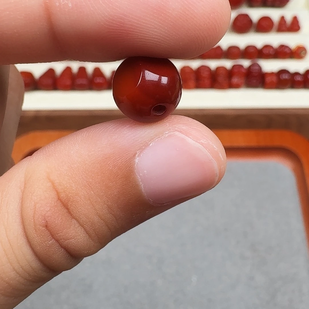 南红玛瑙合金颈饰