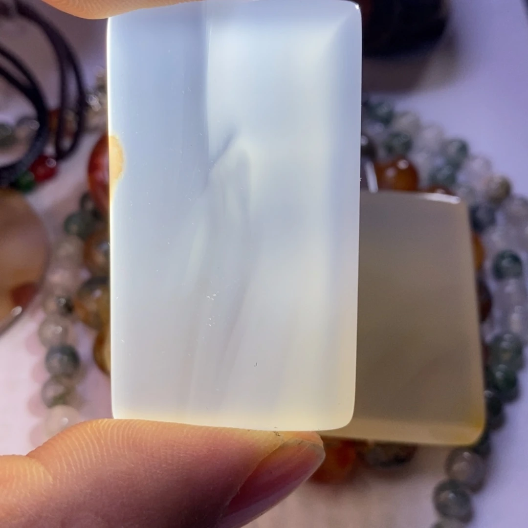 玛瑙/玉髓吊坠(赠链)未镶嵌永*