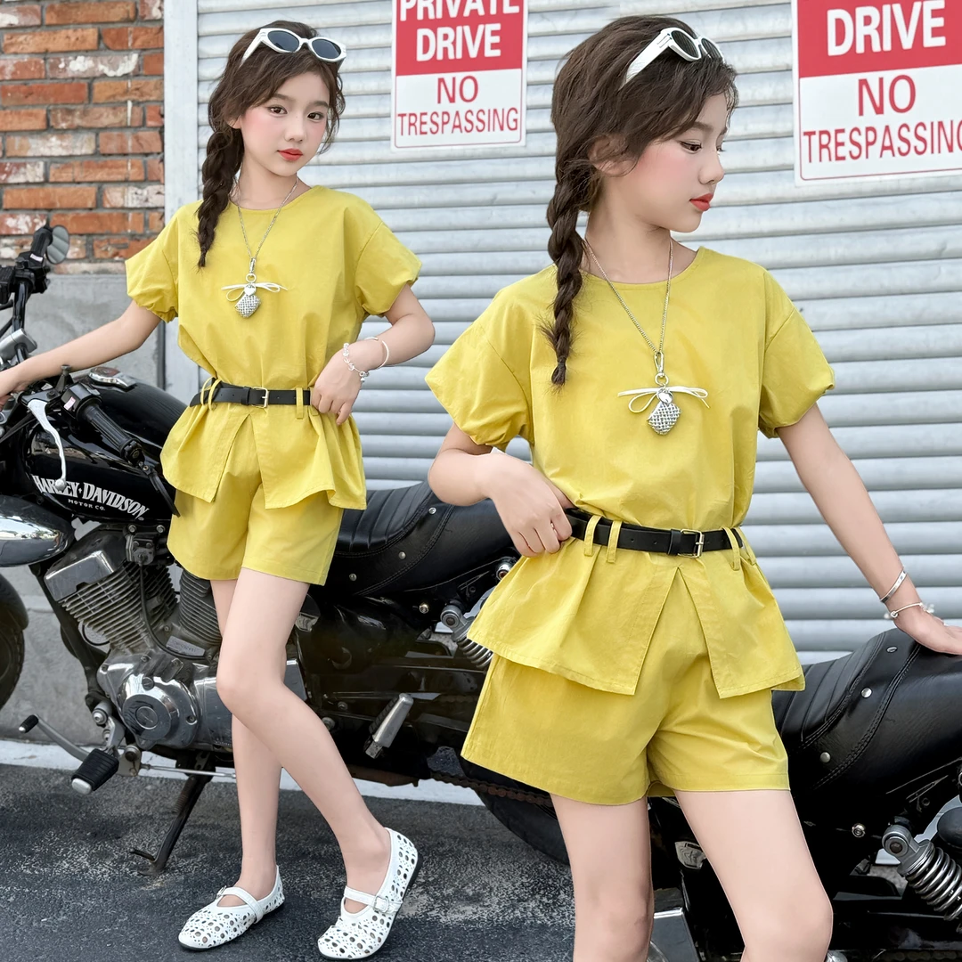 女童夏季多巴胺套装2025新款洋气女孩开叉短袖衬衫休闲短裤两件套