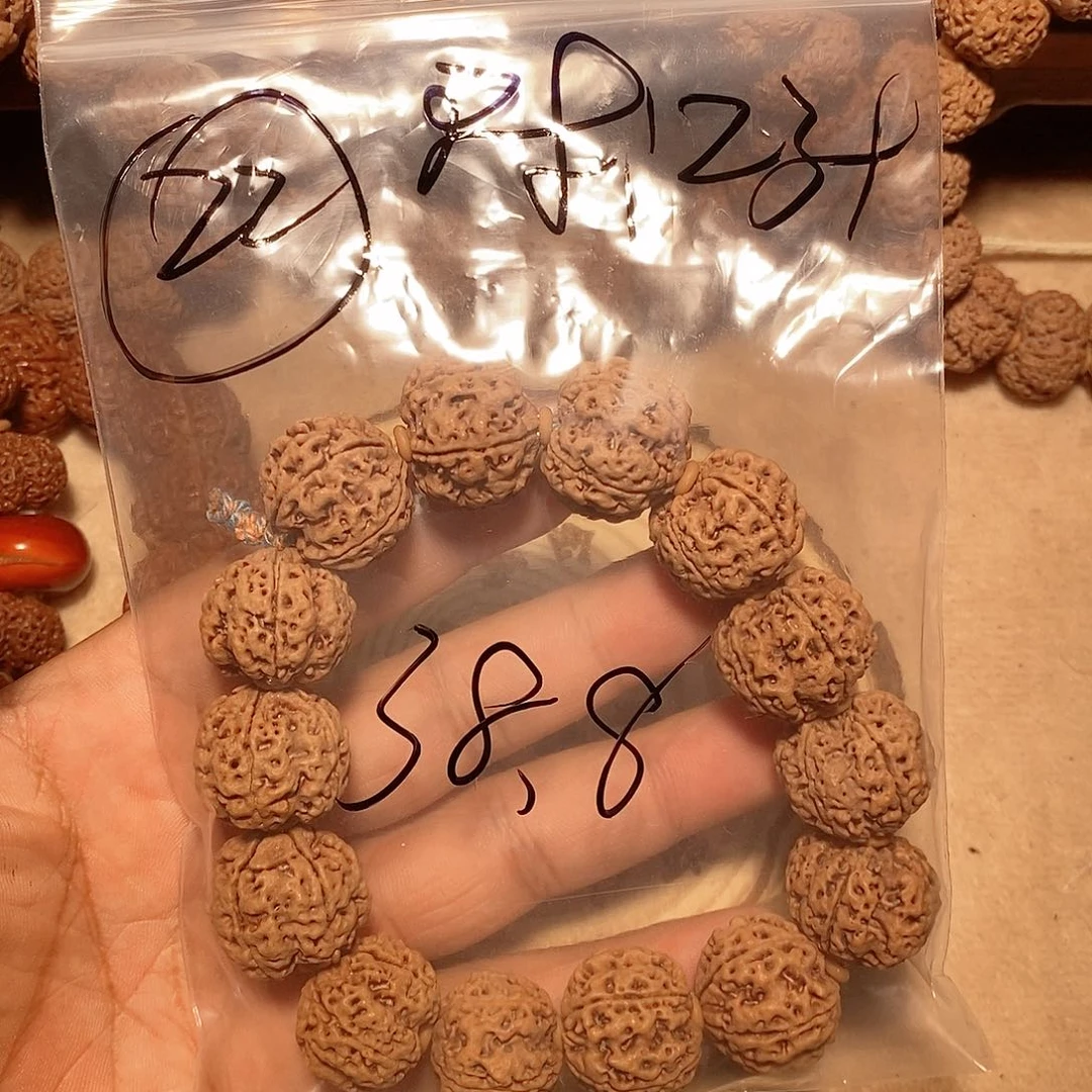 手串金刚菩提22。