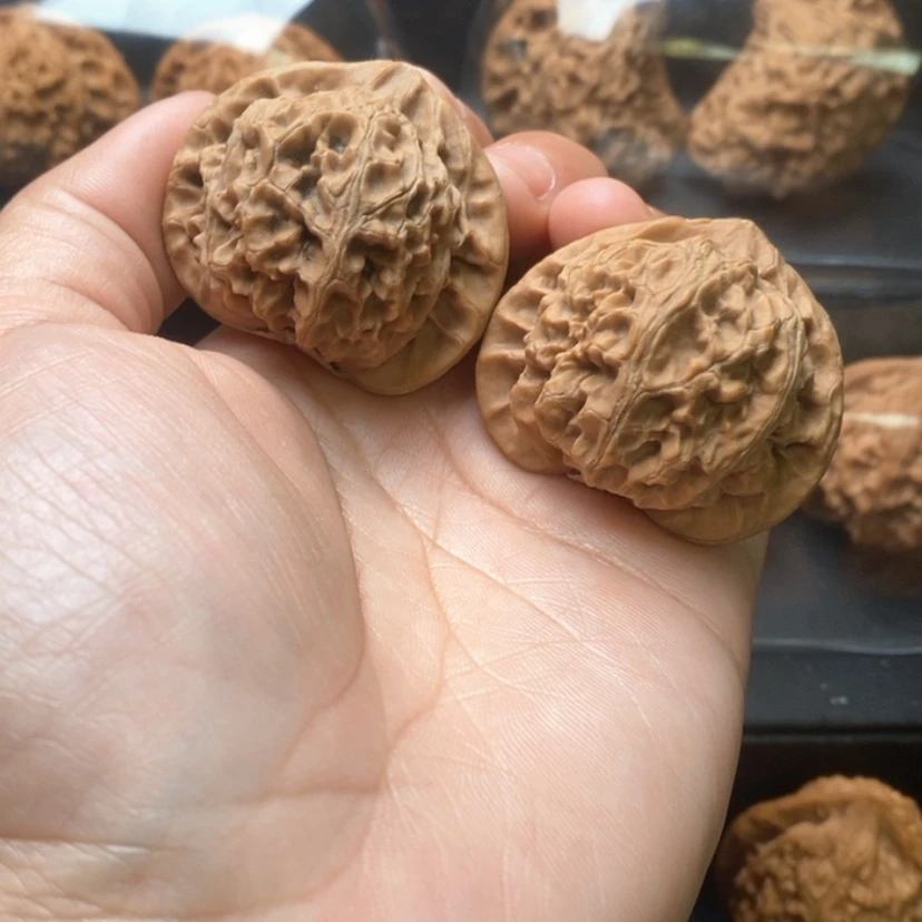 【闪购商品】文玩核桃吊坠41尺宫灯