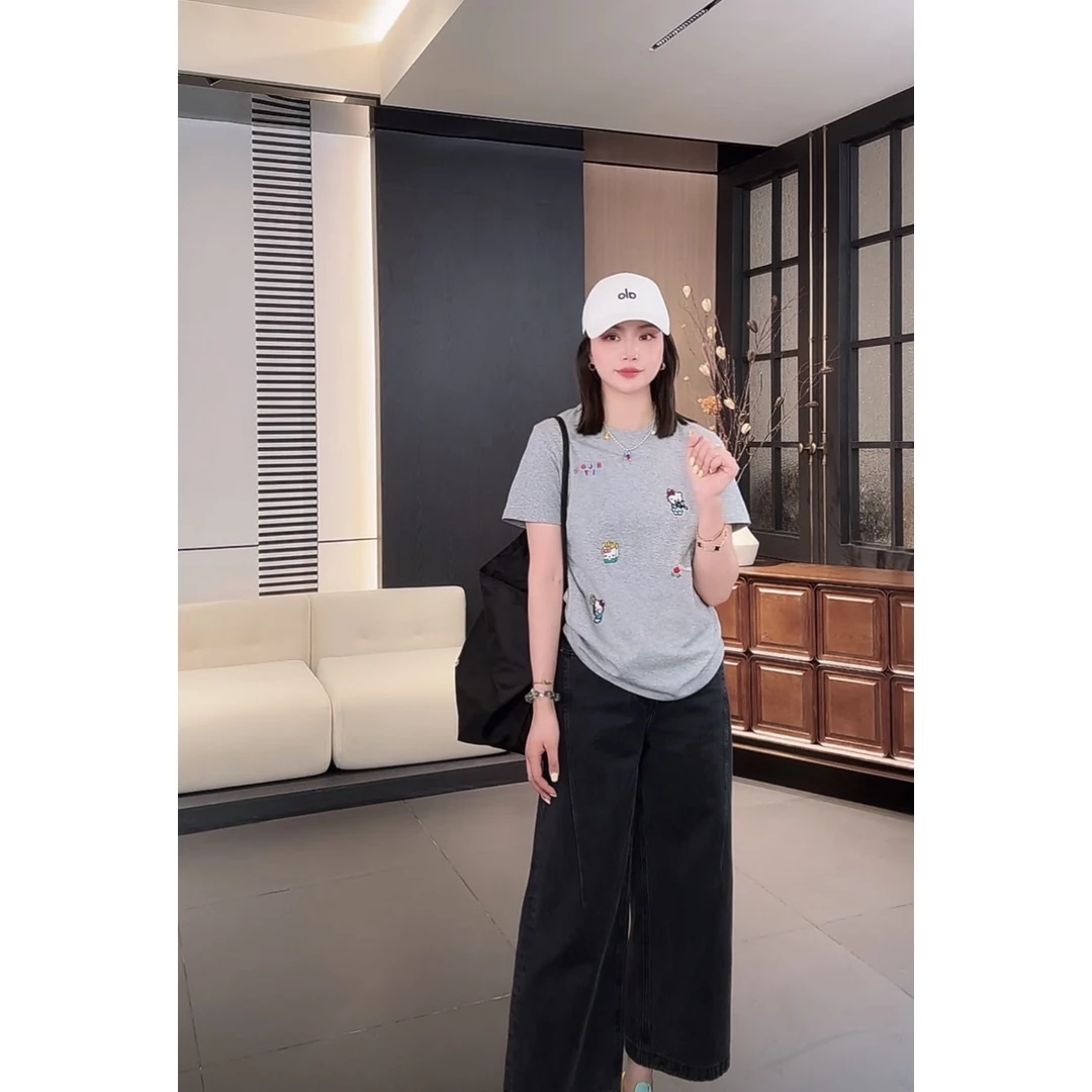 木卡家定制款韩系风夏季新款卡通刺绣时尚设计感百搭圆领短袖T恤