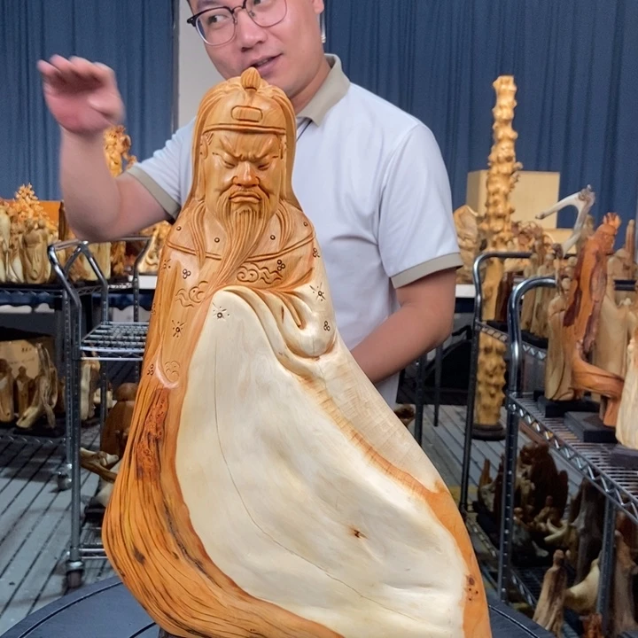 柏木（崖柏）随型摆件