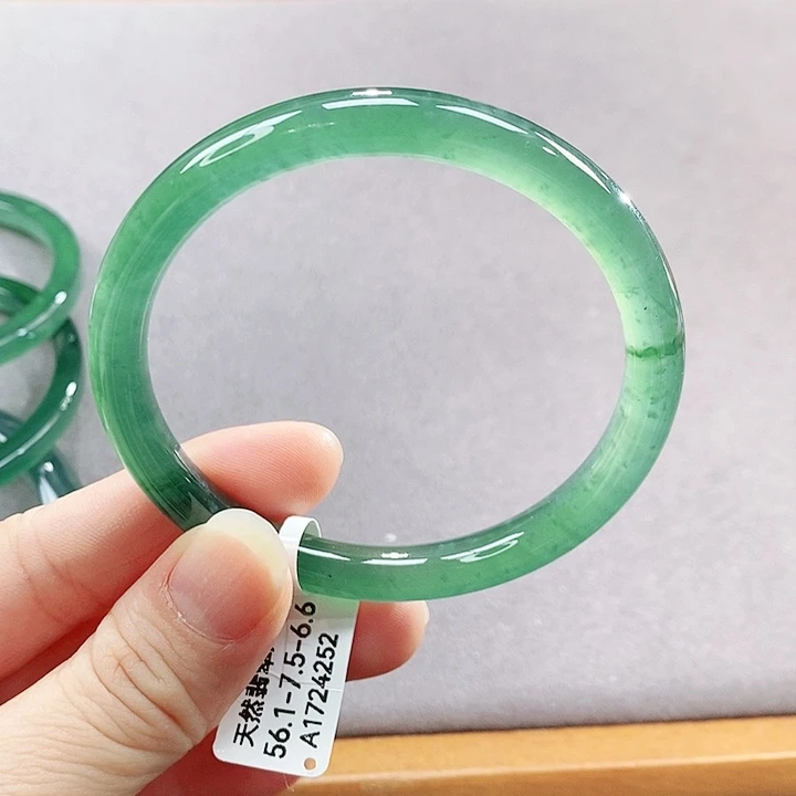 【闪购商品】未镶嵌手镯翡翠