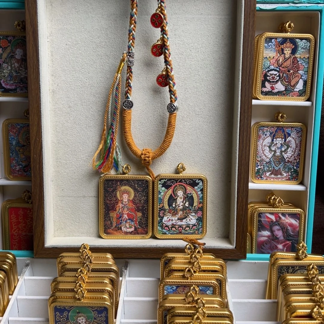 胖***卤吊坠双面定制普贤地藏王