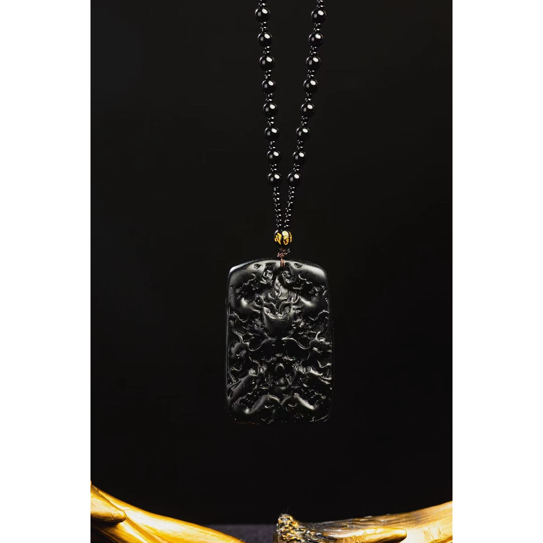 {小军高端甄选}zjy8黑曜珀龙牌吊坠