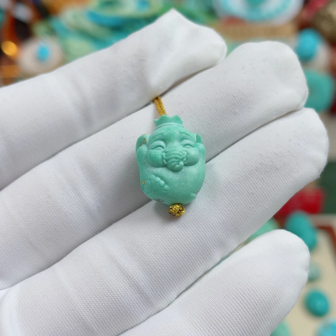 绿松石未镶嵌珠宝奇石