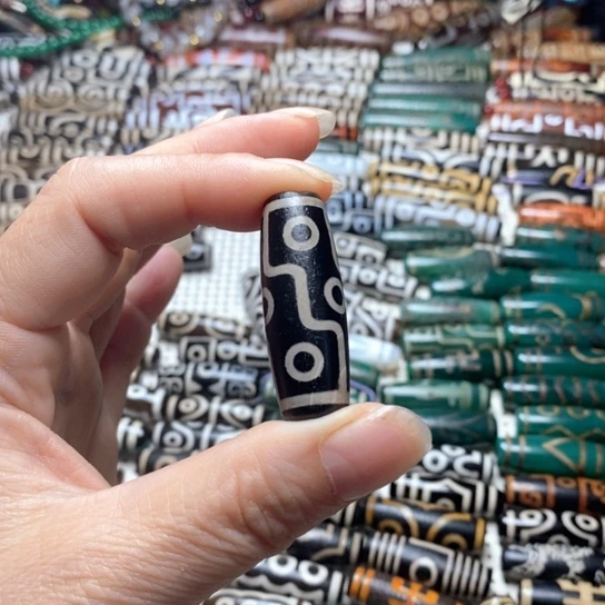 @***平玛瑙/玉髓项圈未镶嵌