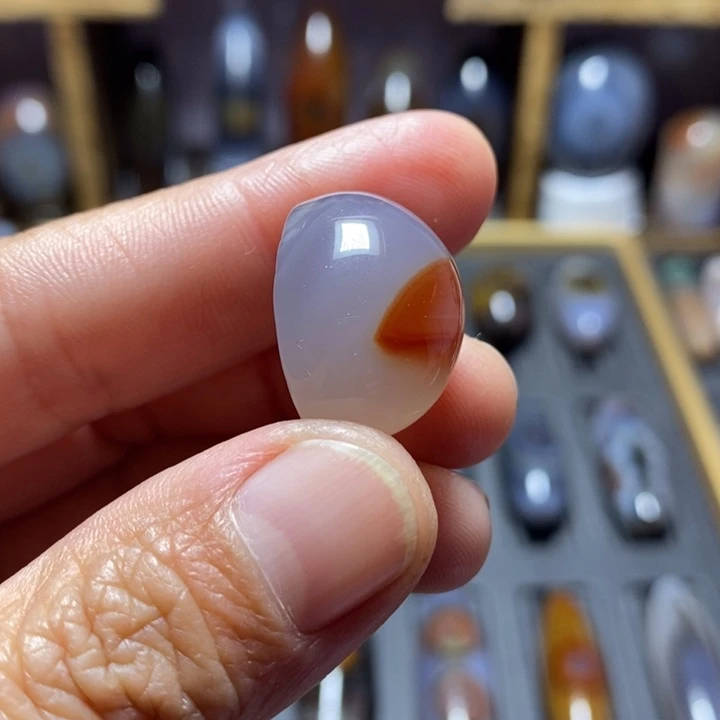 玛瑙/玉髓未镶嵌珠宝半成品