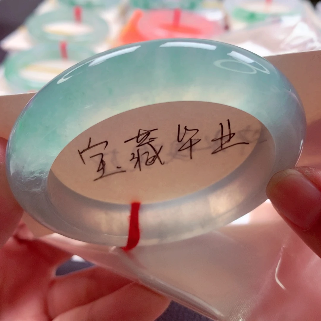相***识未镶嵌手镯翡翠师妹师妹六位数高冰晴绿