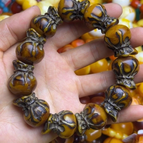 琥珀未镶嵌手链蜜蜡