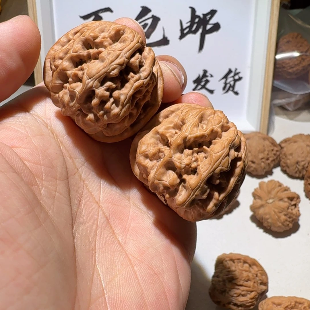 文玩核桃吊坠蛋*玉柱