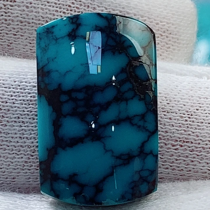 未镶嵌绿松石原矿无优化