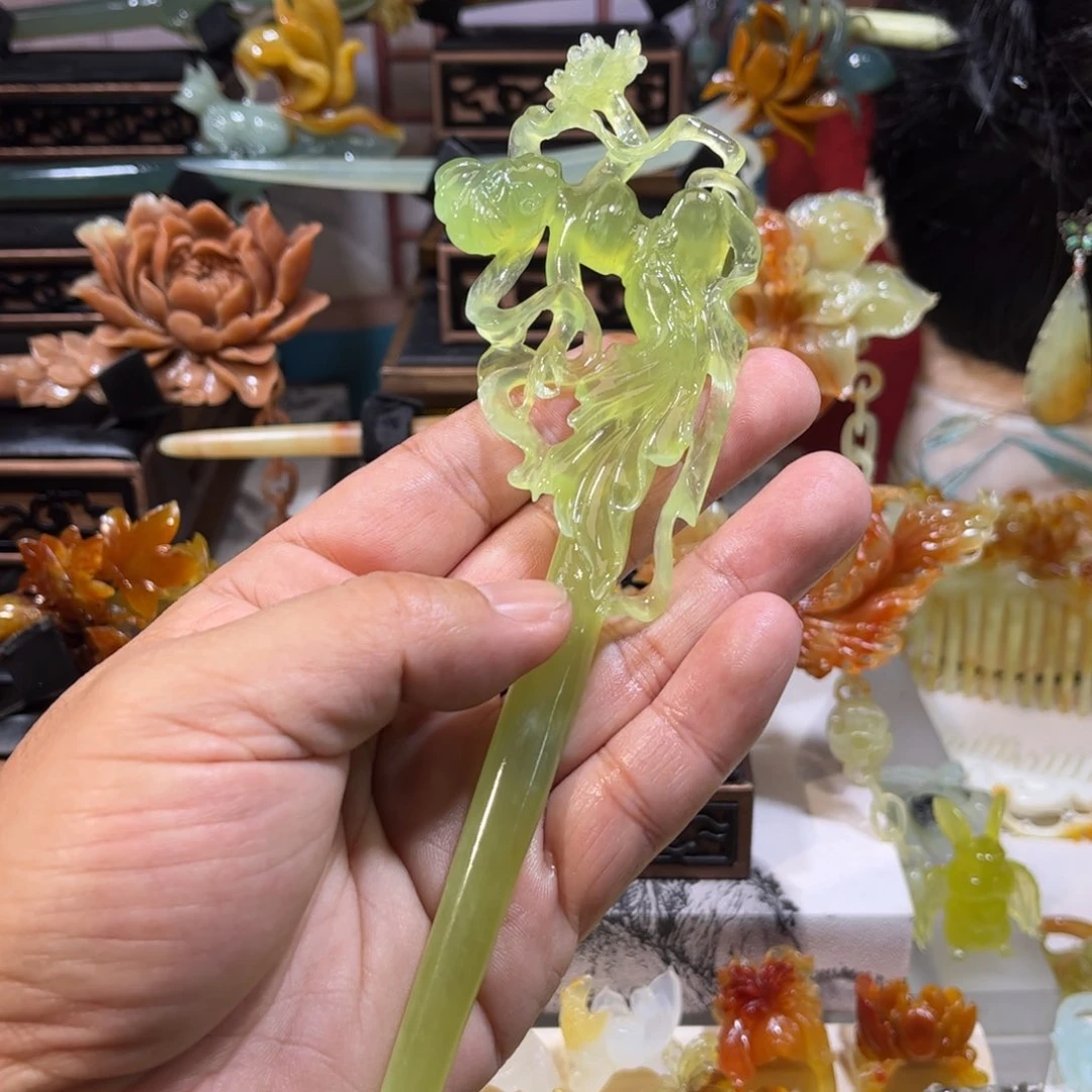 蛇纹石玉发簪合金糖****]