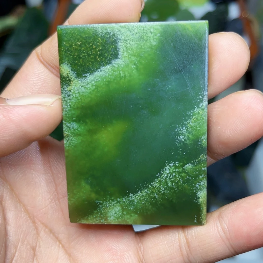未镶嵌和田玉（碧玉）珠宝半成品