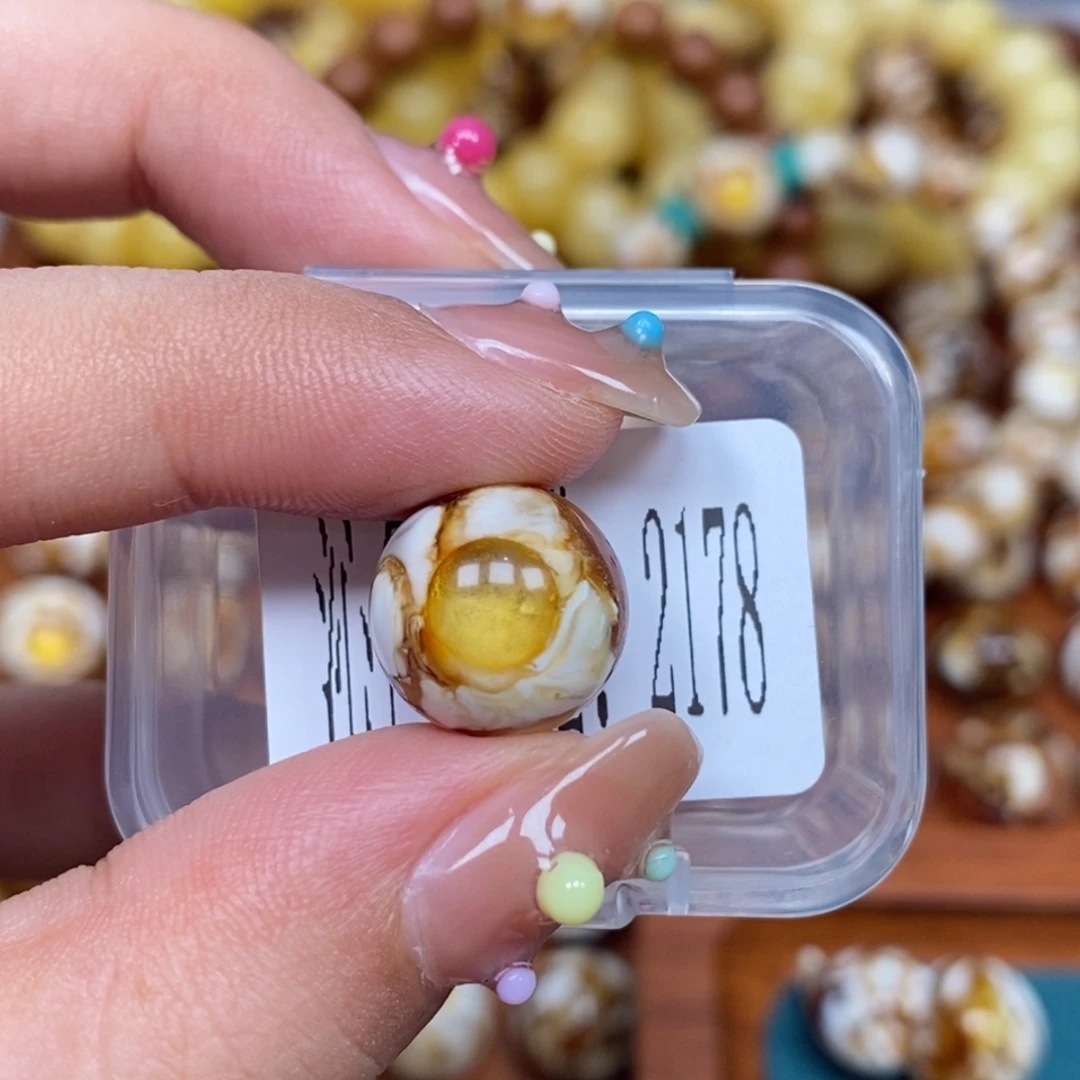 把件猴头核桃沁色圆珠老型2178