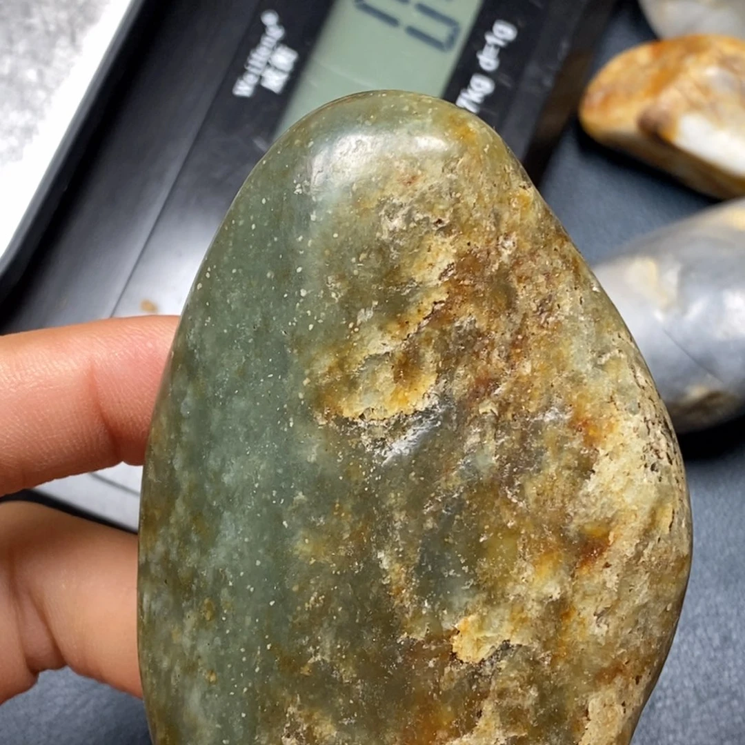和田玉（糖玉）未镶嵌挂件