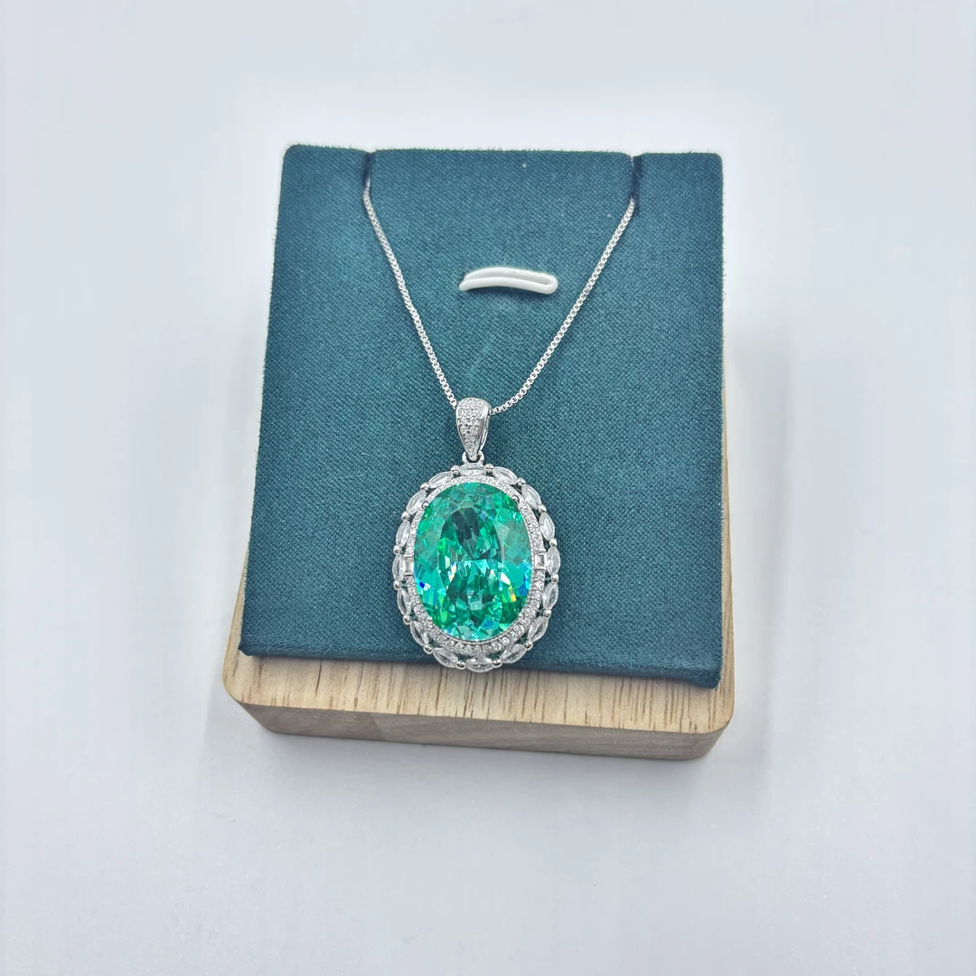 [粉丝专属]高奢臻品绿色吊坠 7096