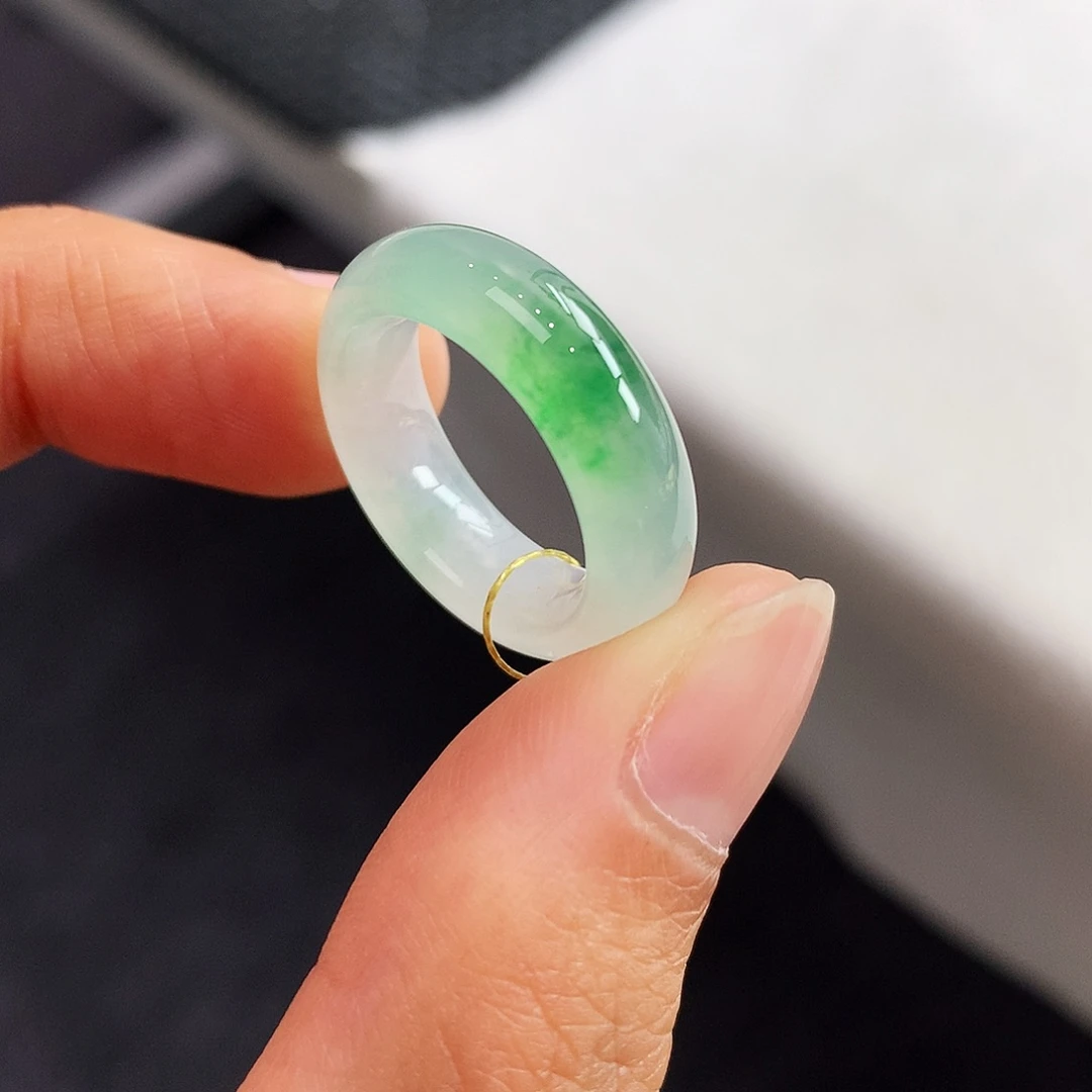 翡翠未镶嵌戒指10-11号