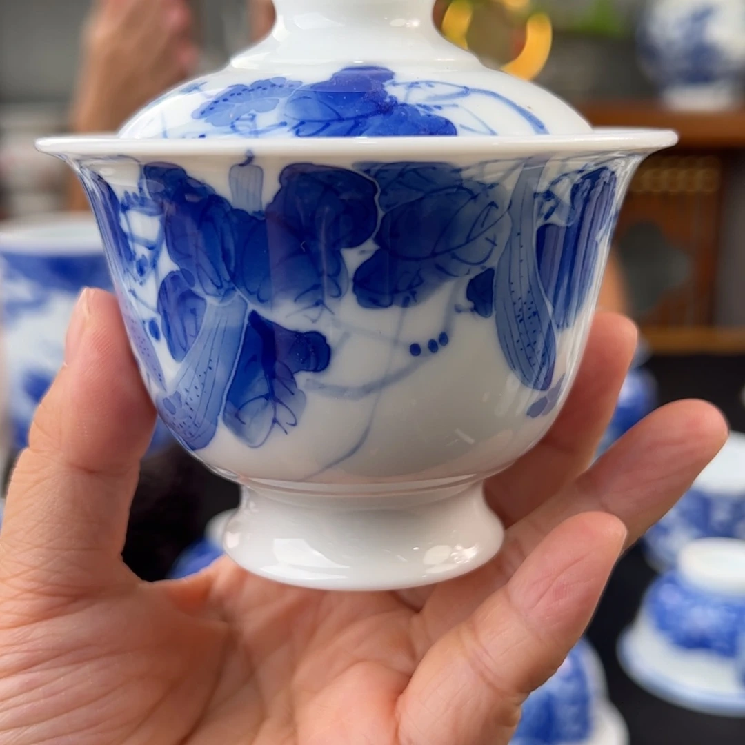 玉泥青花瓜瓞绵绵盖碗