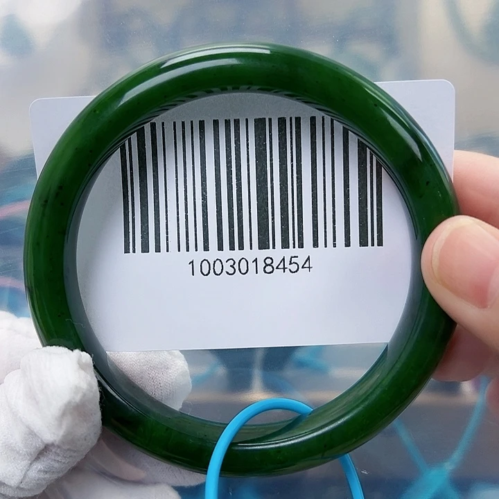 未镶嵌手镯和田玉微瑕63