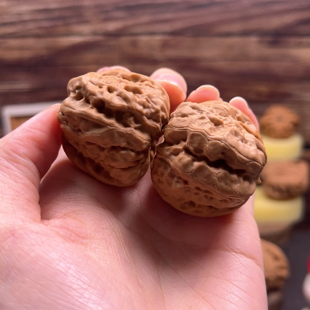 吊坠桃核蛤蟆头闪86