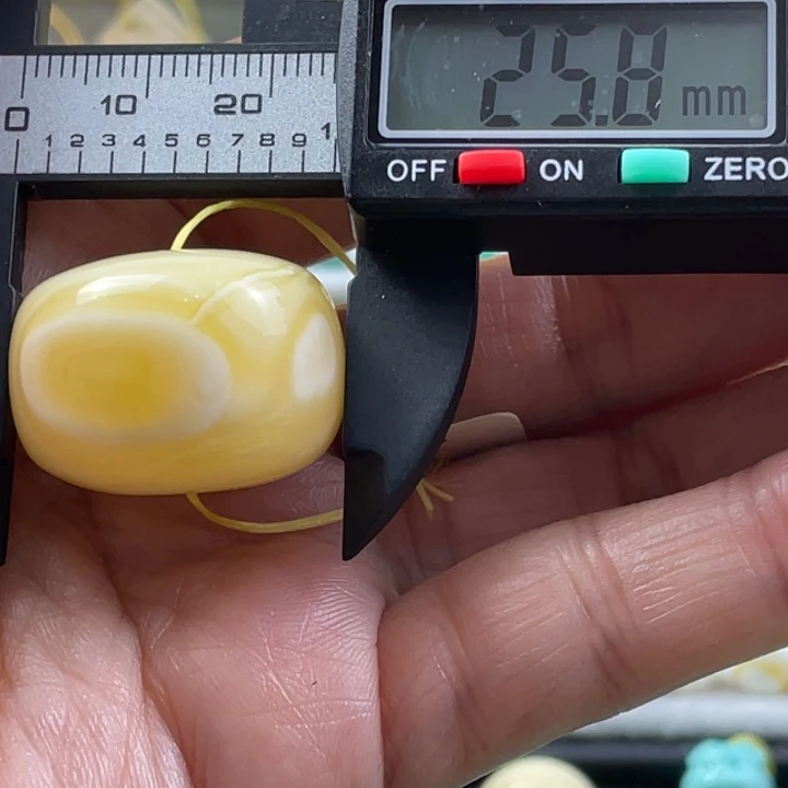 【闪购商品】琥珀裸石未镶嵌5号