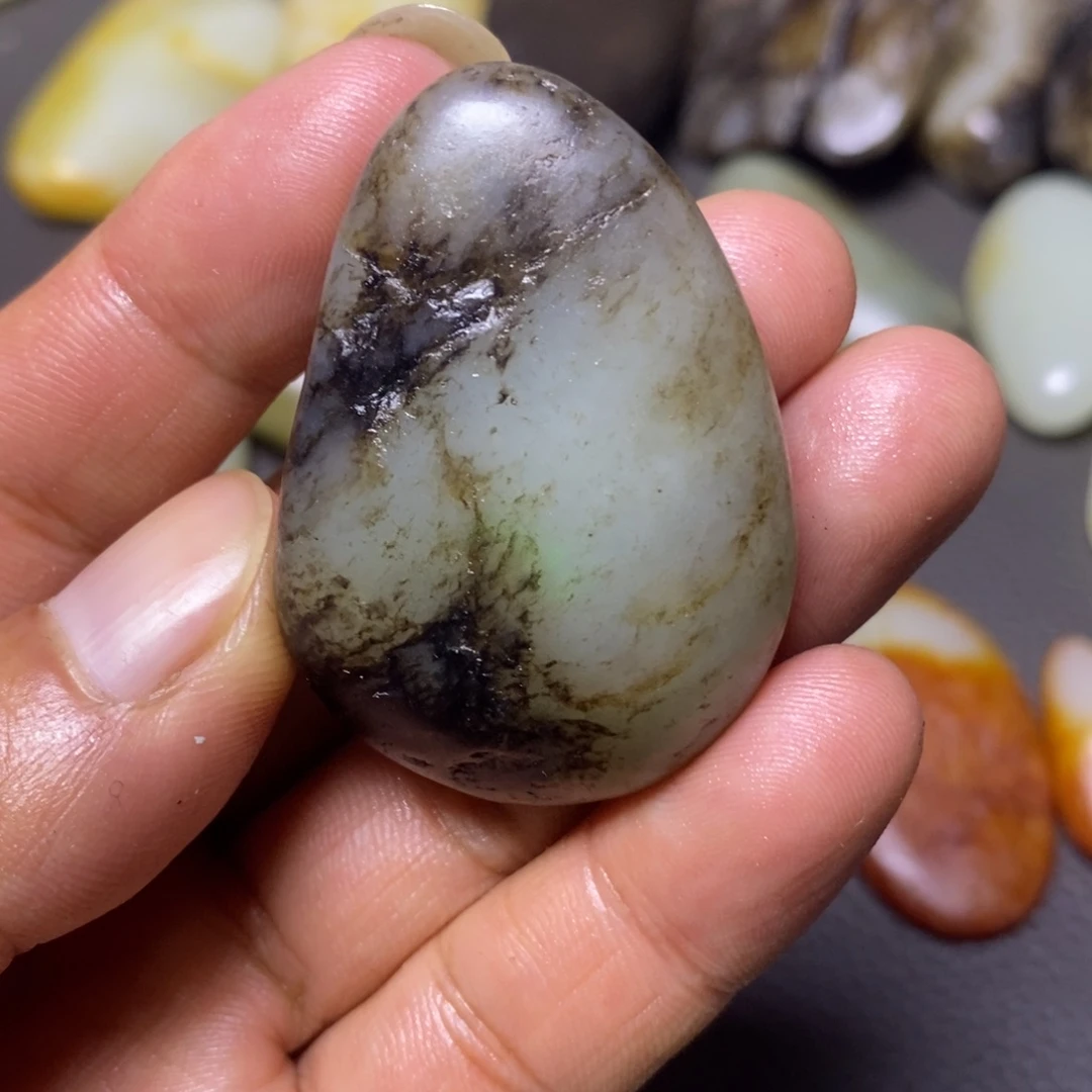 未镶嵌和田玉挂件