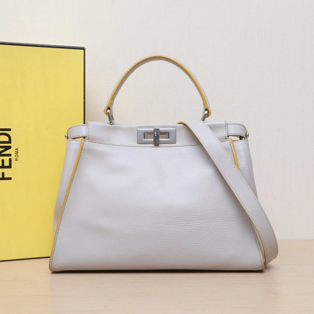 95新 FENDI/芬迪 花花PEEKABOO REGULAR 中号 33CM 灰色 皮革C