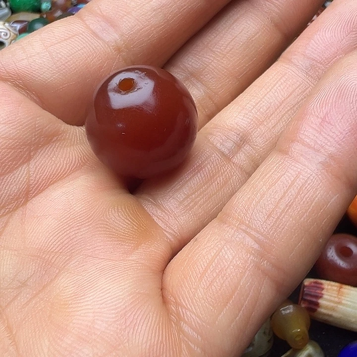 J***h玛瑙/玉髓合金耳钉玛瑙等多种珍贵文物和珍贵