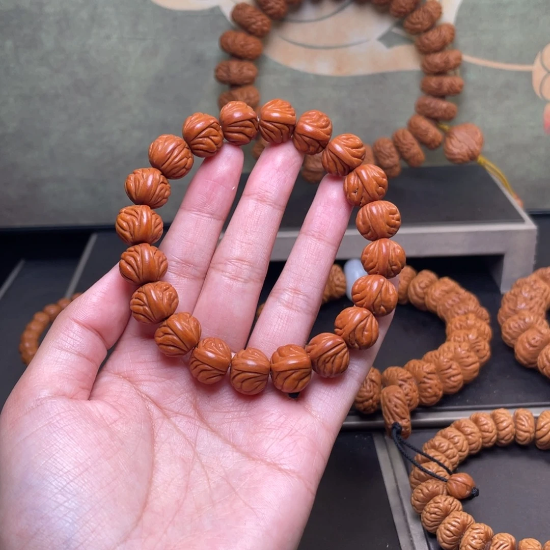 吊坠桃核14红魔爆肚