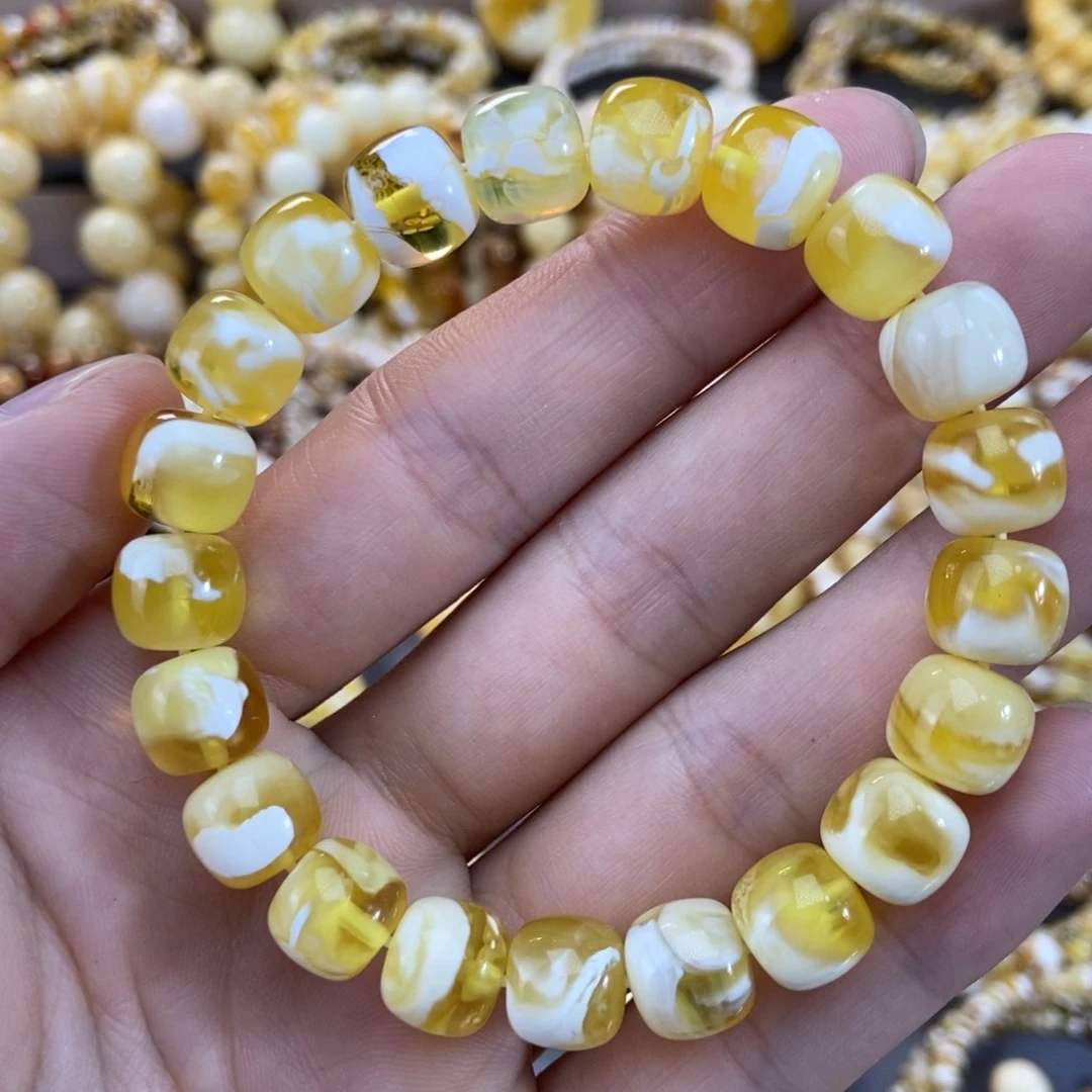 琥珀未镶嵌手链10.2mm金漆白溶洞