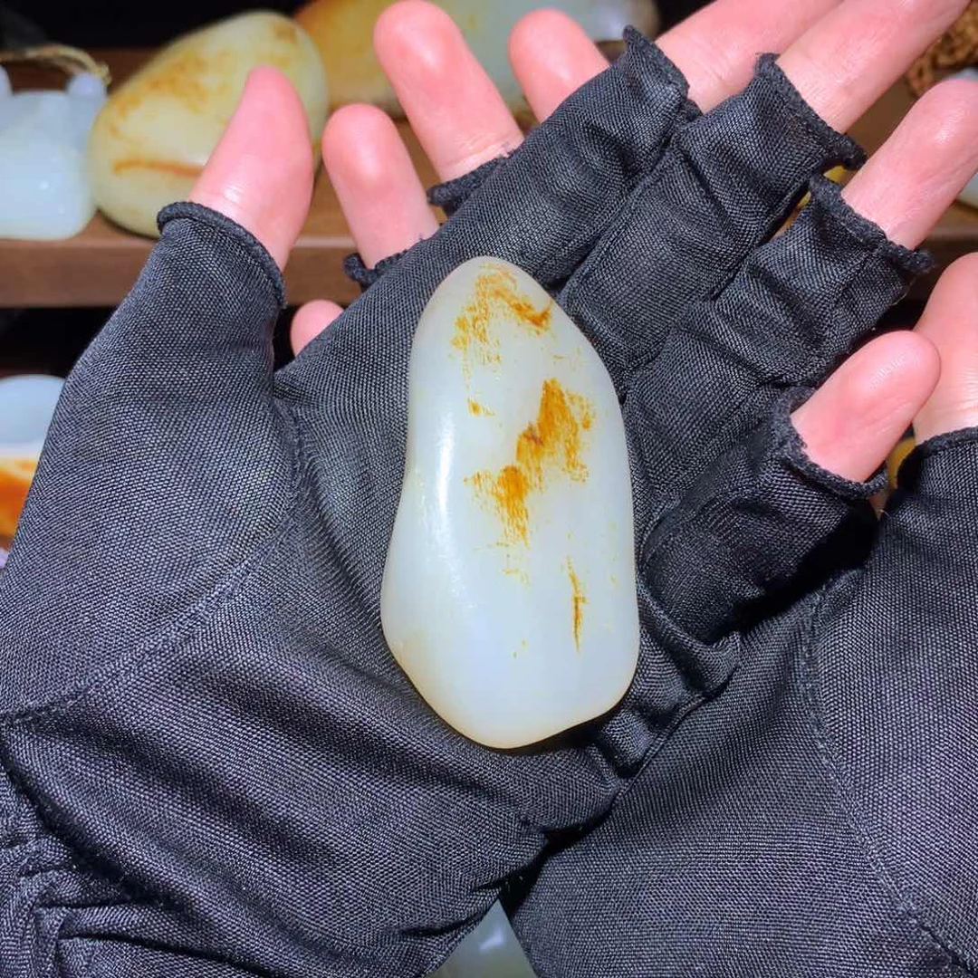 木***薯和田玉未镶嵌颈饰
