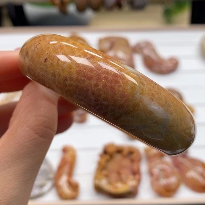 硅化玉手镯未镶嵌56圈口