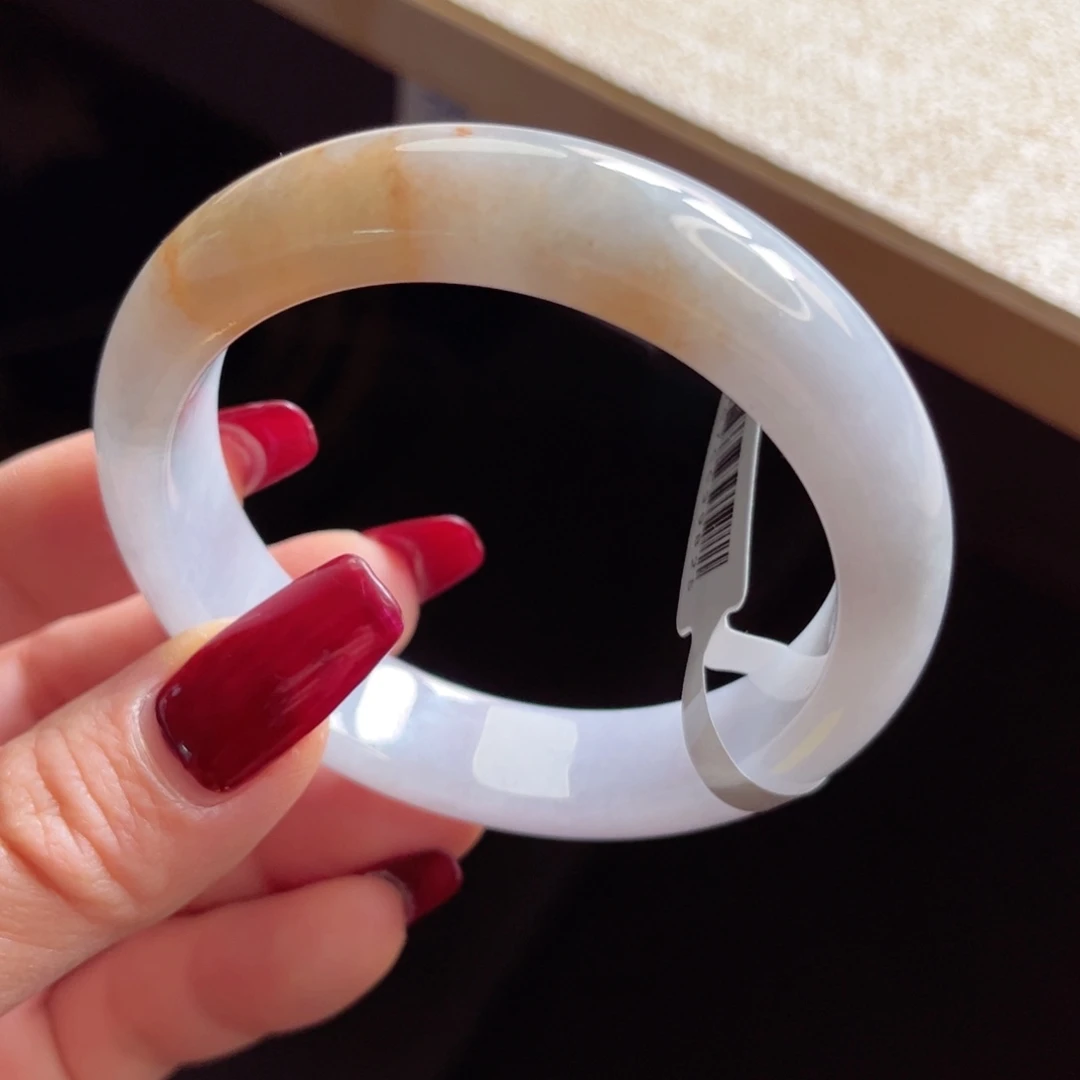 翡翠手镯未镶嵌手镯